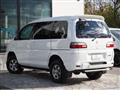 2005 Mitsubishi Delica Spacegear