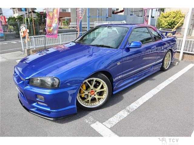 2000 Nissan Skyline