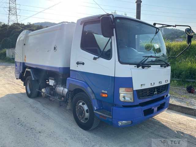 2012 Mitsubishi Fighter