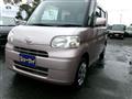 2012 Daihatsu Tanto
