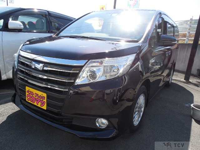 2016 Toyota Noah