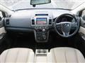 2013 Mazda MPV
