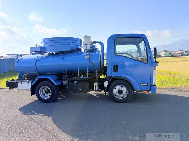 2017 Isuzu Isuzu Others