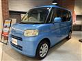 2012 Daihatsu Tanto