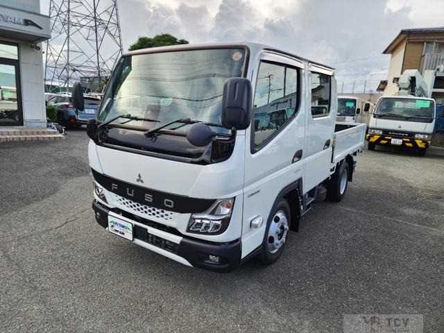 2025 Mitsubishi Canter