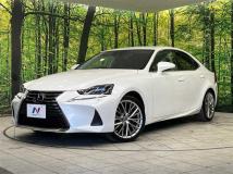 2016 Lexus IS