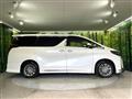 2022 Toyota Alphard Hybrid