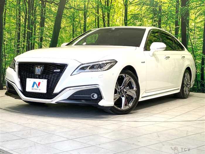 2018 Toyota Crown Hybrid