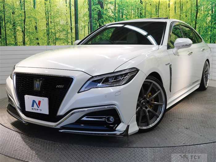 2019 Toyota Crown Hybrid