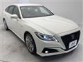 2019 Toyota Crown Hybrid