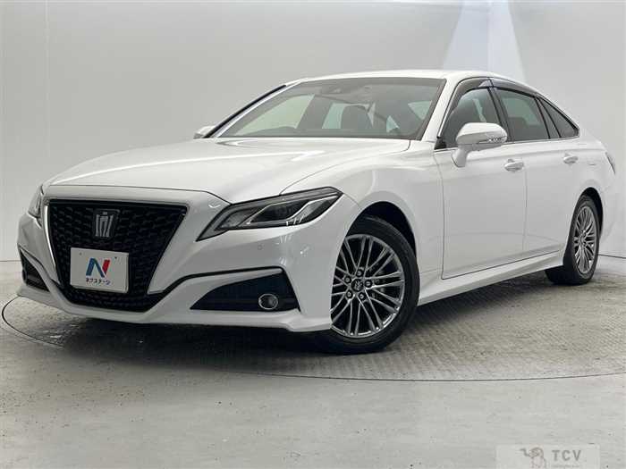 2020 Toyota Crown Hybrid
