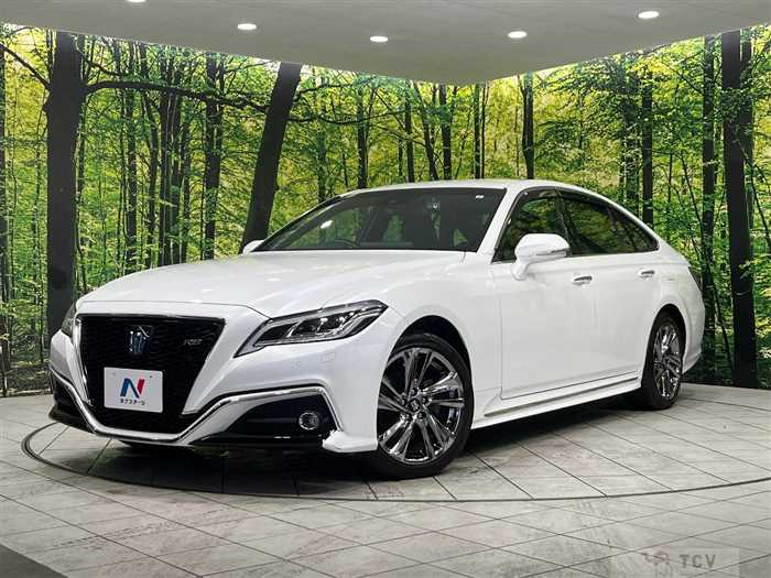 2021 Toyota Crown Hybrid