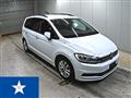 2017 Volkswagen Golf Touran
