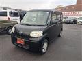 2011 Daihatsu Tanto