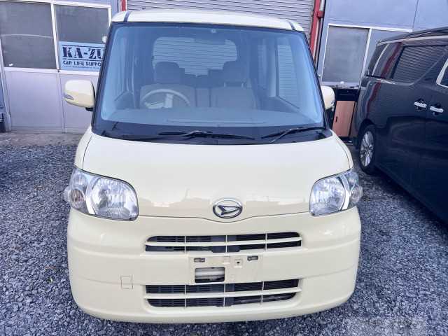 2010 Daihatsu Tanto