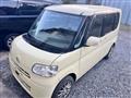 2010 Daihatsu Tanto