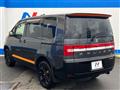 2017 Mitsubishi Delica D5