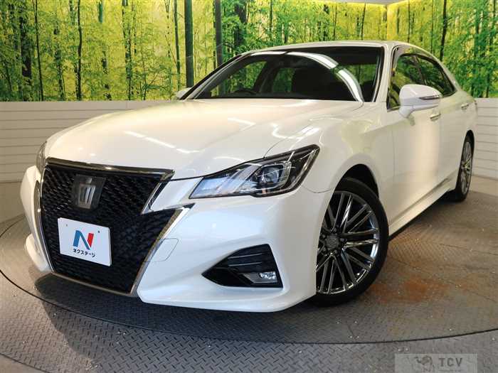 2016 Toyota Crown