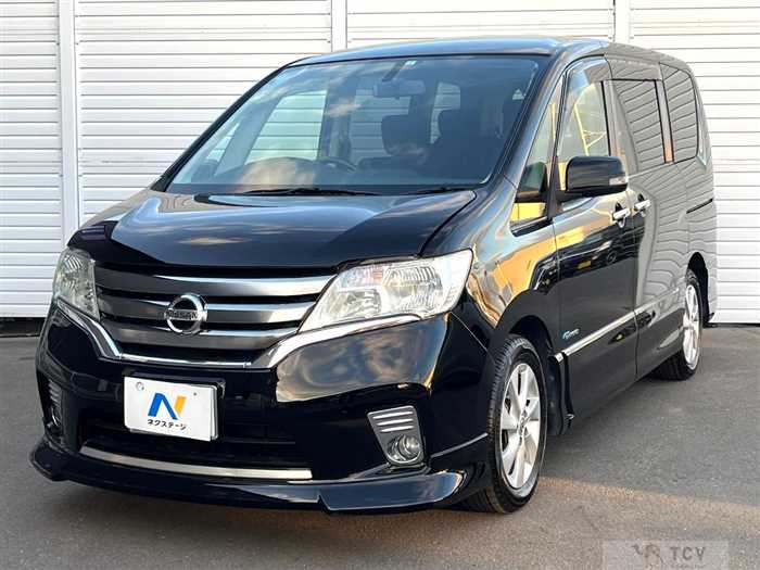 2013 Nissan Serena