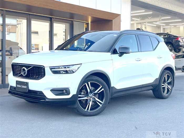 2020 Volvo XC40