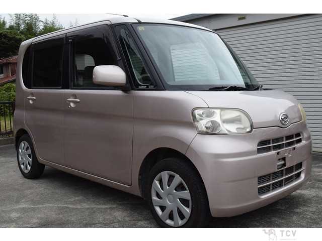 2010 Daihatsu Tanto