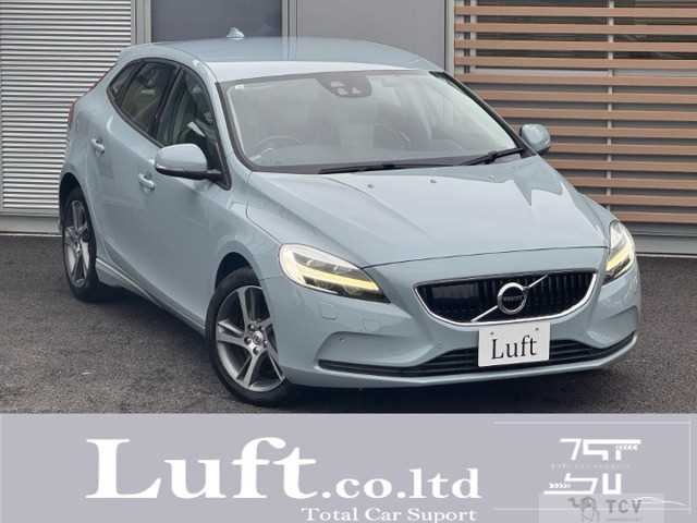 2016 Volvo V40