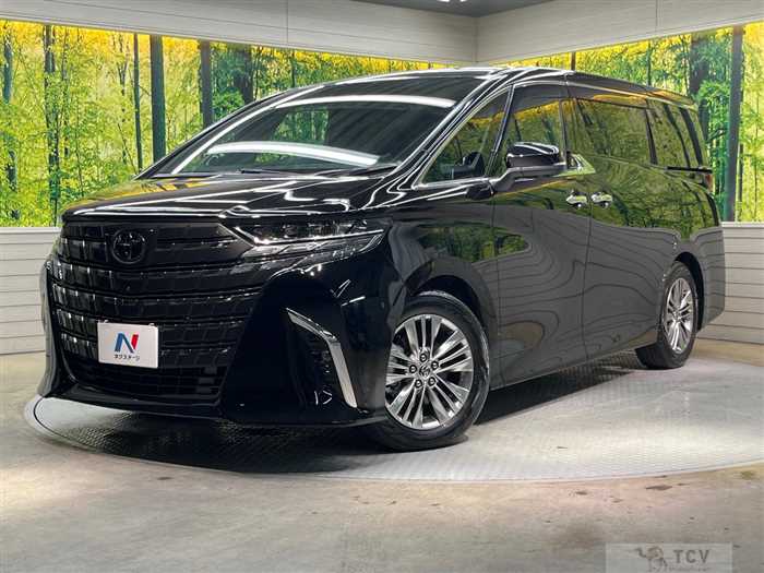 2023 Toyota Alphard Hybrid