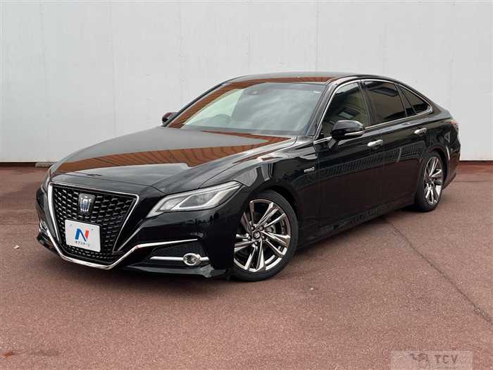 2018 Toyota Crown Hybrid