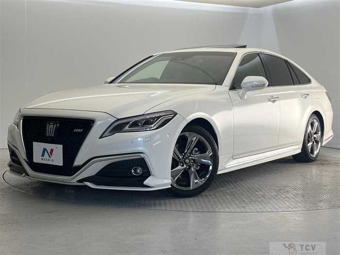 2020 Toyota Crown Hybrid