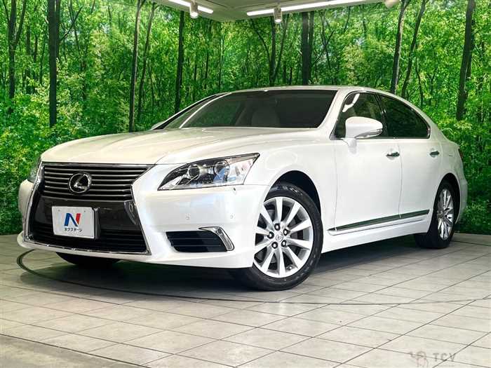 2016 Lexus LS
