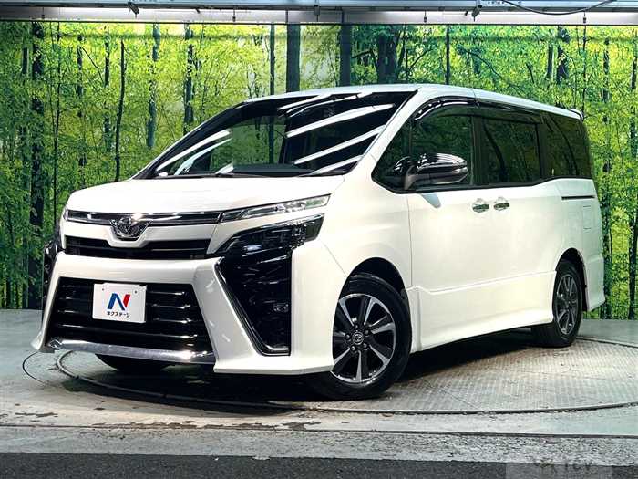 2021 Toyota Voxy