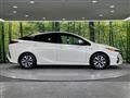 2017 Toyota Prius PHV