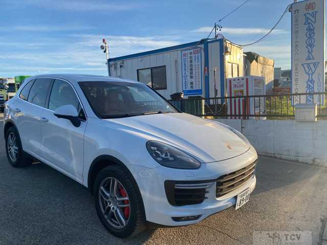 2015 Porsche Cayenne