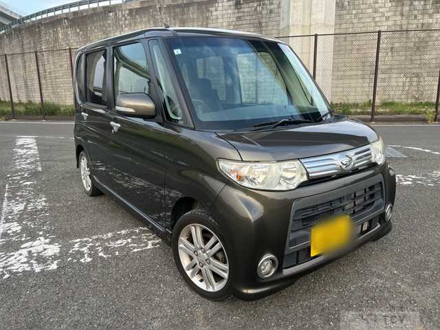 2011 Daihatsu Tanto Custom