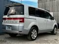 2007 Mitsubishi Delica D5