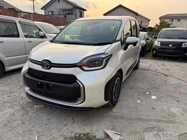 2023 Toyota Sienta