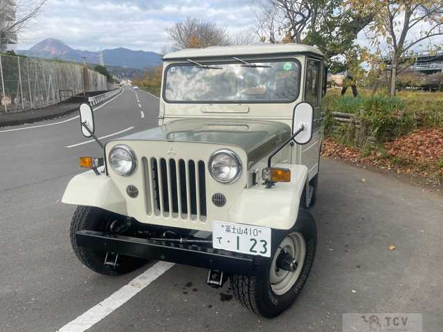 1982 Mitsubishi Jeep
