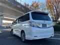 2014 Toyota Vellfire