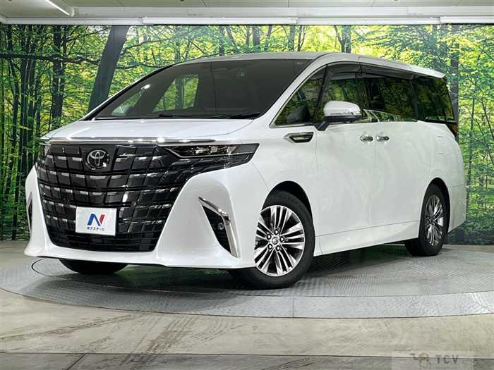 2023 Toyota Alphard Hybrid