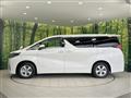 2022 Toyota Alphard