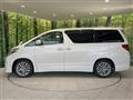 2013 Toyota Alphard