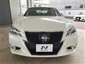 2013 Toyota Crown Hybrid