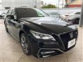 2019 Toyota Crown Hybrid