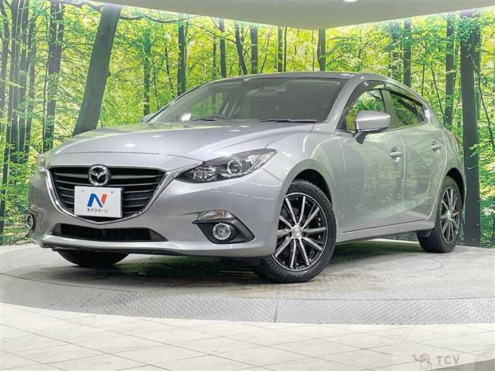 2014 Mazda Axela Sport