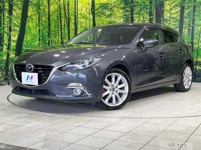 2014 Mazda Axela Sport