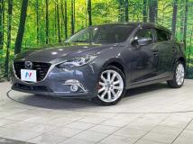 2014 Mazda Axela Sport