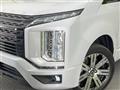 2022 Mitsubishi Delica D5