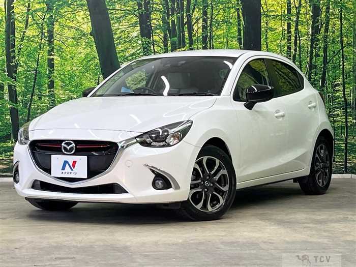 2015 Mazda Demio