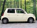 2009 Daihatsu Esse