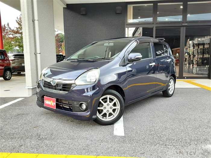 2013 Daihatsu Mira Es